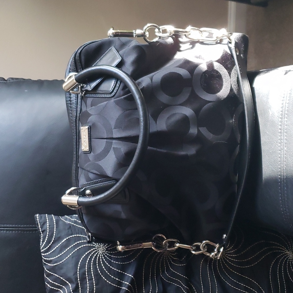 Ladies Vintage Coach Bag